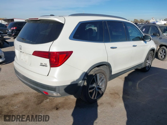 ✅ 2017 Honda Pilot Elite • VIN: 5FNYF6H0XHB050085 • Lot: 43903552. Wystawiony na IAAI z przebiegiem 93 548 mil. Bezpłatny archiwum sprzedaży aukcyjnych z USA i szczegółowy raport historii pojazdu na DreamBid. Zdjęcie 4.