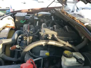 ✅ 2007 Mercury Mountaineer Premier • VIN: 4M2EU38E57UJ18327 • Lot: 41333082. Wystawiony na IAAI z przebiegiem 209 690 mil. Bezpłatny archiwum sprzedaży aukcyjnych z USA i szczegółowy raport historii pojazdu na DreamBid. Zdjęcie 19.