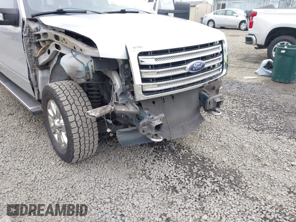 ✅ 2013 Ford F-150 XLT • VIN: 1FTFW1EF8DFA24609 • Lot: 44402991. Wystawiony na IAAI z przebiegiem 141 741 mil. Bezpłatny archiwum sprzedaży aukcyjnych z USA i szczegółowy raport historii pojazdu na DreamBid. Zdjęcie 6.