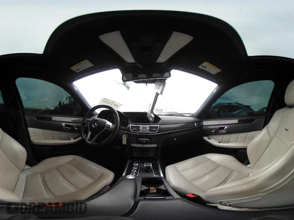 ✅ 2014 Mercedes-Benz E 63 AMG S-Model • VIN: WDDHF7GB4EA880581 • Lot: 44517143. Wystawiony na IAAI z przebiegiem 110 824 mil. Bezpłatny archiwum sprzedaży aukcyjnych z USA i szczegółowy raport historii pojazdu na DreamBid. Zdjęcie 18.