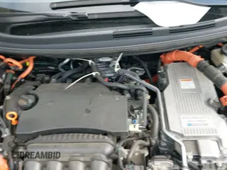 ✅ 2021 Honda Clarity Touring • VIN: JHMZC5F35MC000091 • Lot: 42549606. Wystawiony na IAAI z przebiegiem 37 230 mil. Bezpłatny archiwum sprzedaży aukcyjnych z USA i szczegółowy raport historii pojazdu na DreamBid. Zdjęcie 20.