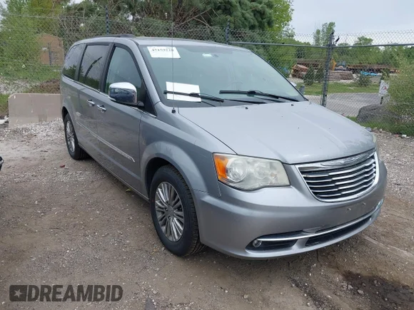 ✅ 2013 Chrysler Town & Country Touring L • VIN: 2C4RC1CG6DR747577 • Лот: 45159228. Опубліковано раніше на IAAI з пробігом 189 375 миль. Безкоштовний доступ до архіву аукціонних продажів зі США та докладний звіт про історію автомобіля на DreamBid. Зображення 1.