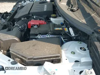 ✅ 2025 Nissan Rogue SL • VIN: JN8BT3CB0SW155876 • Lot: 42902356. Wystawiony na IAAI z przebiegiem 4 624 mil. Bezpłatny archiwum sprzedaży aukcyjnych z USA i szczegółowy raport historii pojazdu na DreamBid. Zdjęcie 19.