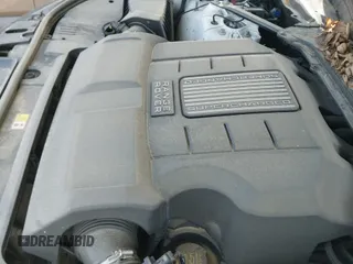 ✅ 2014 Land Rover Range Rover Sport SE • VIN: SALWG2WF5EA359013 • Lot: 41513907. Listed on IAAI with 125,380 mi. Free auction sales archive from the USA and detailed vehicle history report at DreamBid. Image 19.