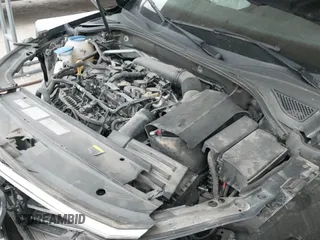 ✅ 2016 Volkswagen Passat S • VIN: 1VWAS7A39GC065936 • Lot: 41279361. Wystawiony na IAAI z przebiegiem 70 151 mil. Bezpłatny archiwum sprzedaży aukcyjnych z USA i szczegółowy raport historii pojazdu na DreamBid. Zdjęcie 19.