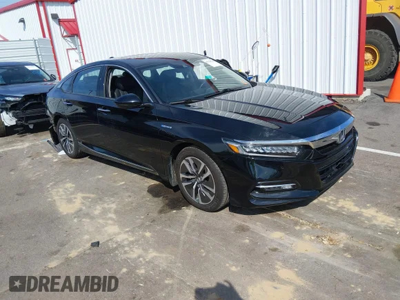 ✅ 2019 Honda Accord Touring • VIN: 1HGCV3F95KA001813 • Lot: 45320580. Listed on IAAI with 121,252 mi. Free auction sales archive from the USA and detailed vehicle history report at DreamBid. Image 1.