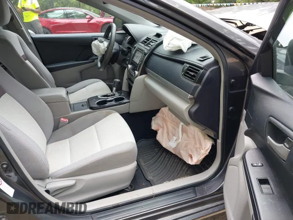 ✅ 2012 Toyota Camry L • VIN: 4T4BF1FK8CR167985 • Lot: 42989282. Wystawiony na IAAI z przebiegiem 118 765 mil. Bezpłatny archiwum sprzedaży aukcyjnych z USA i szczegółowy raport historii pojazdu na DreamBid. Zdjęcie 5.