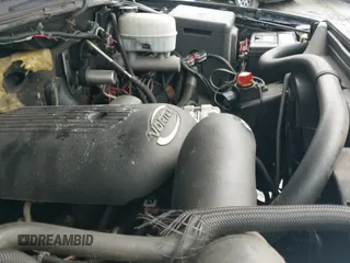 ✅ 2005 GMC Sierra 2500HD SLT • VIN: 1GTHK23U05F908931 • Лот: 41551581. Опубликован ранее на IAAI с пробегом 191 197 миль. Бесплатный доступ к архиву аукционных продаж из США и подробный отчёт об истории автомобиля на DreamBid. Изображение 24.