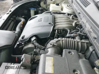 ✅ 2008 Kia Rondo LX • VIN: KNAFG526587142140 • Lot: 42443498. Wystawiony na IAAI z przebiegiem 145 832 mil. Bezpłatny archiwum sprzedaży aukcyjnych z USA i szczegółowy raport historii pojazdu na DreamBid. Zdjęcie 19.