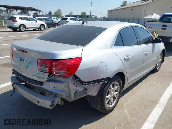 ✅ 2014 Chevrolet Malibu LS • VIN: 1G11A5SLXEF195625 • Lot: 44651626. Wystawiony na IAAI z przebiegiem 194 829 mil. Bezpłatny archiwum sprzedaży aukcyjnych z USA i szczegółowy raport historii pojazdu na DreamBid. Zdjęcie 4.