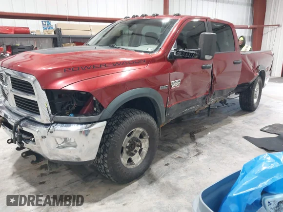 ✅ 2011 Ram 2500 SLT • VIN: 3D7TT2CT2BG604479 • Лот: 41495532. Опубліковано раніше на IAAI з пробігом 114 707 миль. Безкоштовний доступ до архіву аукціонних продажів зі США та докладний звіт про історію автомобіля на DreamBid. Зображення 2.