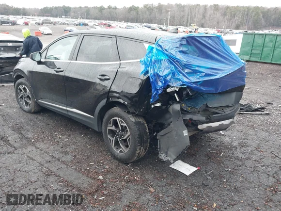 ✅ 2023 Kia Sportage LX • VIN: KNDPU3AF1P7076965 • Lot: 44195519. Wystawiony na IAAI z przebiegiem 97 125 mil. Bezpłatny archiwum sprzedaży aukcyjnych z USA i szczegółowy raport historii pojazdu na DreamBid. Zdjęcie 3.
