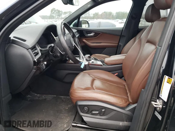 ✅ 2017 Audi Q7 Prestige • VIN: WA1VAAF71HD028627 • Лот: 69638912. Опубліковано раніше на Copart з пробігом 93 787 миль. Безкоштовний доступ до архіву аукціонних продажів зі США та докладний звіт про історію автомобіля на DreamBid. Зображення 7.
