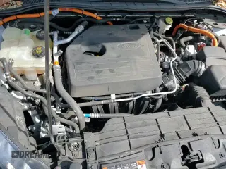 ✅ 2020 Ford Escape Titanium Hybrid • VIN: 1FMCU9DZXLUB05670 • Lot: 85186115. Wystawiony na Copart z przebiegiem 62 820 mil. Bezpłatny archiwum sprzedaży aukcyjnych z USA i szczegółowy raport historii pojazdu na DreamBid. Zdjęcie 14.