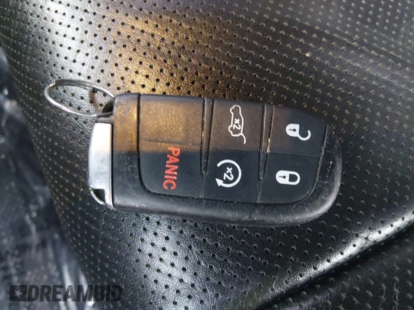 ✅ 2016 Jeep Grand Cherokee SRT • VIN: 1C4RJFDJ8GC456461 • Лот: 44257517. Опубліковано раніше на IAAI з пробігом 149 051 миль. Безкоштовний доступ до архіву аукціонних продажів зі США та докладний звіт про історію автомобіля на DreamBid. Зображення 11.