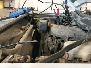 ✅ 2015 Chevrolet Silverado 2500HD Work Truck • VIN: 1GC1KUEG8FF173413 • Лот: 41822540. Опубликован ранее на IAAI с пробегом 198 888 миль. Бесплатный доступ к архиву аукционных продаж из США и подробный отчёт об истории автомобиля на DreamBid. Изображение 25.