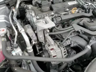 ✅ 2022 Toyota Corolla Cross XLE • VIN: 7MUDAABG7NV031772 • Лот: 92441635. Опубликован ранее на Copart с пробегом 28 503 миль. Бесплатный доступ к архиву аукционных продаж из США и подробный отчёт об истории автомобиля на DreamBid. Изображение 15.