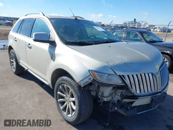 ✅ 2011 Lincoln MKX • VIN: 2LMDJ8JK8BBJ04296 • Lot: 41689373. Listed on IAAI with 184,631 mi. Free auction sales archive from the USA and detailed vehicle history report at DreamBid. Image 1.