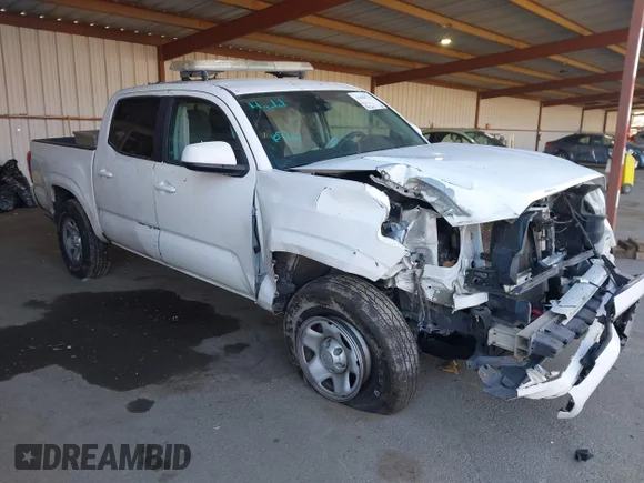 ✅ 2020 Toyota Tacoma SR5 • VIN: 5TFAX5GN8LX180614 • Лот: 43880778. Опубліковано раніше на IAAI з пробігом 137 343 миль. Безкоштовний доступ до архіву аукціонних продажів зі США та докладний звіт про історію автомобіля на DreamBid. Зображення 1.