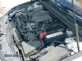 2019 Toyota Camry LE z VIN 4T1B11HK6KU276241, wystawiony jako IAAI lot #42379029 z przebiegiem 81 411 mil mil oraz . Historia ofert i sprzedaży dostępna na DreamBid. Obrazek 22.