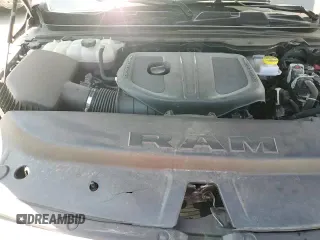 2025 Ram 1500 Laramie z VIN 1C6SRFJP4SN511835, wystawiony jako Copart lot #71278775 z przebiegiem 8 173 mil mil oraz Szkoda całkowita • Salvage title. Historia ofert i sprzedaży dostępna na DreamBid. Obrazek 15.