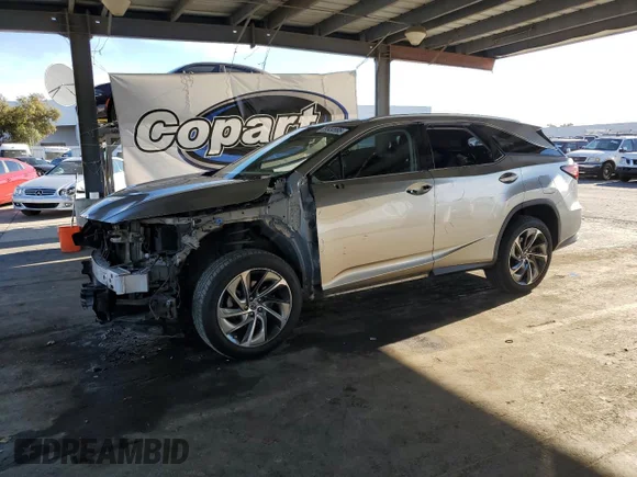 ✅ 2019 Lexus RX 350L Premium • VIN: JTJDZKCA4K2015290 • Лот: 89930995. Опубліковано раніше на Copart з пробігом 146 350 миль. Безкоштовний доступ до архіву аукціонних продажів зі США та докладний звіт про історію автомобіля на DreamBid. Зображення 1.
