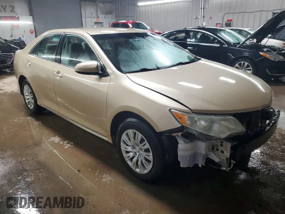 ✅ 2012 Toyota Camry L • VIN: 4T4BF1FK4CR171502 • Lot: 98674455. Listed on Copart with 191,724 mi. Free auction sales archive from the USA and detailed vehicle history report at DreamBid. Image 4.