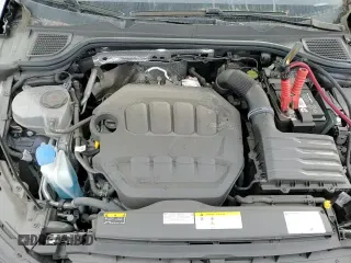 ✅ 2023 Volkswagen Golf R 20th Anniversary Edition • VIN: WVWBB7CD2PW193219 • Lot: 43662055. Listed on Copart with 4,246 mi. Free auction sales archive from the USA and detailed vehicle history report at DreamBid. Image 13.