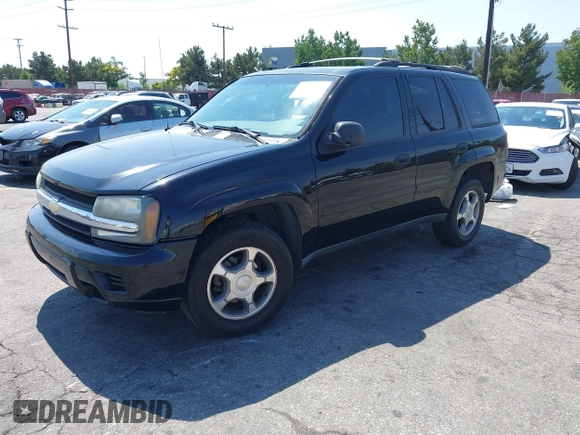 ✅ 2008 Chevrolet TrailBlazer Fleet 2FL • VIN: 1GNDS13S882106461 • Lot: 43185583. Wystawiony na IAAI z przebiegiem 145 285 mil. Bezpłatny archiwum sprzedaży aukcyjnych z USA i szczegółowy raport historii pojazdu na DreamBid. Zdjęcie 2.