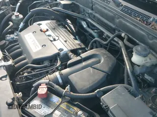 ✅ 2003 Honda CR-V LX • VIN: SHSRD78483U120834 • Lot: 43702921. Wystawiony na IAAI z przebiegiem 219 260 mil. Bezpłatny archiwum sprzedaży aukcyjnych z USA i szczegółowy raport historii pojazdu na DreamBid. Zdjęcie 12.