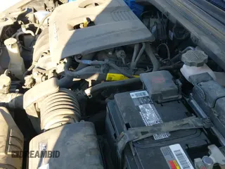 ✅ 2017 Hyundai Elantra SE • VIN: KMHD74LF0HU090853 • Lot: 43607198. Listed on IAAI with 54,332 mi. Free auction sales archive from the USA and detailed vehicle history report at DreamBid. Image 13.