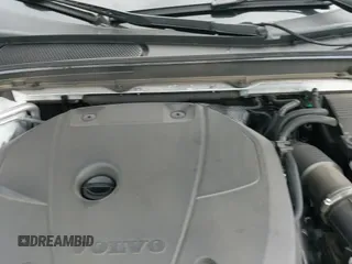 ✅ 2017 Volvo S90 Momentum • VIN: YV1102AK1H1017857 • Лот: 42453791. Опубликован ранее на IAAI с пробегом 49 679 миль. Бесплатный доступ к архиву аукционных продаж из США и подробный отчёт об истории автомобиля на DreamBid. Изображение 20.