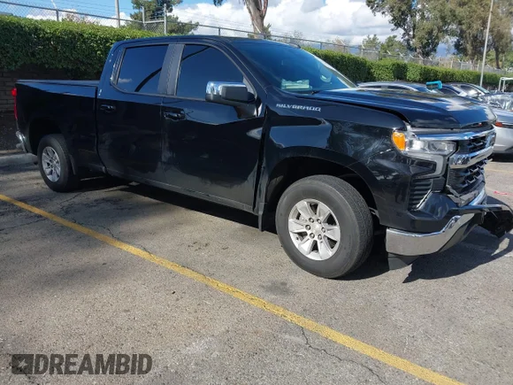 ✅ 2022 Chevrolet Silverado 1500 LT • VIN: 1GCPACED9NZ639067 • Лот: 43728354. Опубликован ранее на IAAI с пробегом 37 330 миль. Бесплатный доступ к архиву аукционных продаж из США и подробный отчёт об истории автомобиля на DreamBid. Изображение 1.