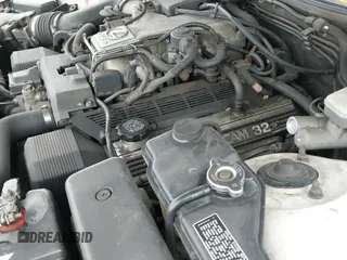 ✅ 1993 Lexus LS • VIN: JT8UF11E3P0171253 • Lot: 42141632. Wystawiony na IAAI z przebiegiem 119 516 mil. Bezpłatny archiwum sprzedaży aukcyjnych z USA i szczegółowy raport historii pojazdu na DreamBid. Zdjęcie 12.