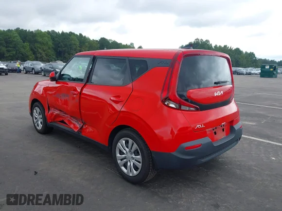 ✅ 2022 Kia Soul X-Line • VIN: KNDJ23AU8N7172891 • Lot: 43208929. Wystawiony na IAAI z przebiegiem 50 165 mil. Bezpłatny archiwum sprzedaży aukcyjnych z USA i szczegółowy raport historii pojazdu na DreamBid. Zdjęcie 3.