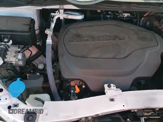 ✅ 2024 Honda Odyssey Touring • VIN: 5FNRL6H85RB045705 • Lot: 69996305. Listed on Copart with 10,332 mi. Free auction sales archive from the USA and detailed vehicle history report at DreamBid. Image 15.