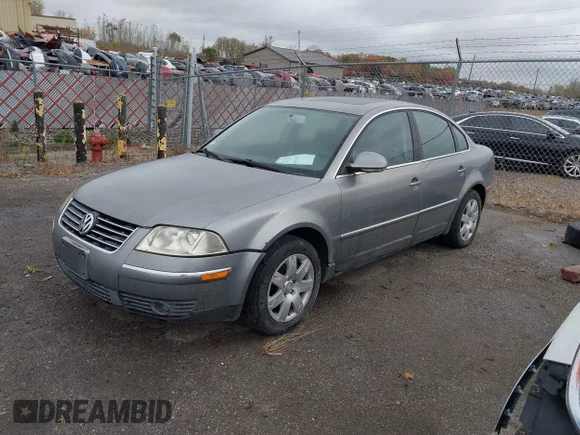 ✅ 2005 Volkswagen Passat GLS • VIN: WVWAD63B35P022906 • Lot: 43511250. Wystawiony na IAAI z przebiegiem 160 477 mil. Bezpłatny archiwum sprzedaży aukcyjnych z USA i szczegółowy raport historii pojazdu na DreamBid. Zdjęcie 2.