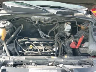 ✅ 2010 Ford Escape XLT • VIN: 1FMCU0D72AKC83141 • Lot: 43788610. Wystawiony na IAAI z przebiegiem 196 432 mil. Bezpłatny archiwum sprzedaży aukcyjnych z USA i szczegółowy raport historii pojazdu na DreamBid. Zdjęcie 12.