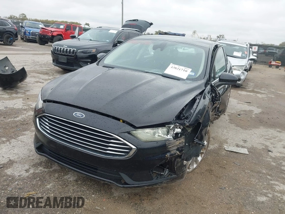 ✅ 2020 Ford Fusion SE • VIN: 3FA6P0HD9LR220891 • Lot: 43821710. Wystawiony na IAAI z przebiegiem 72 536 mil. Bezpłatny archiwum sprzedaży aukcyjnych z USA i szczegółowy raport historii pojazdu na DreamBid. Zdjęcie 2.