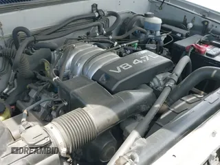 ✅ 2002 Toyota Sequoia SR5 • VIN: 5TDZT34A12S118044 • Лот: 42654454. Опубликован ранее на IAAI с пробегом 247 447 миль. Бесплатный доступ к архиву аукционных продаж из США и подробный отчёт об истории автомобиля на DreamBid. Изображение 19.