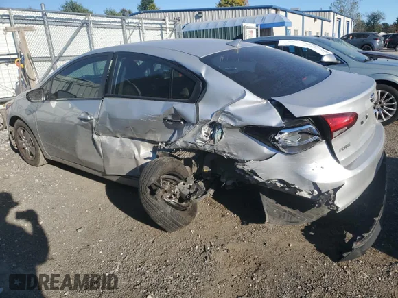 ✅ 2018 Kia Forte LX • VIN: 3KPFK4A73JE270811 • Lot: 75648494. Wystawiony na Copart z przebiegiem Nie podano. Bezpłatny archiwum sprzedaży aukcyjnych z USA i szczegółowy raport historii pojazdu na DreamBid. Zdjęcie 2.