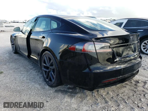 ✅ 2016 Tesla Model S Plaid • VIN: 5YJSA1E61MF431401 • Лот: 63936982. Опубліковано раніше на Copart з пробігом Не вказано. Безкоштовний доступ до архіву аукціонних продажів зі США та докладний звіт про історію автомобіля на DreamBid. Зображення 3.