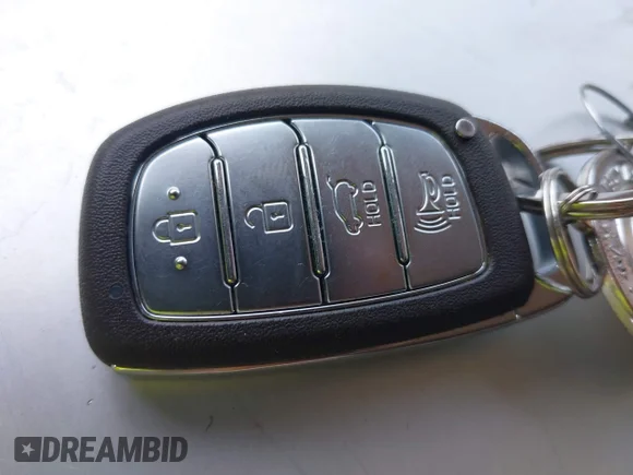 ✅ 2020 Hyundai Tucson Value • VIN: KM8J3CA45LU142691 • Lot: 45019030. Wystawiony na IAAI z przebiegiem 91 495 mil. Bezpłatny archiwum sprzedaży aukcyjnych z USA i szczegółowy raport historii pojazdu na DreamBid. Zdjęcie 11.
