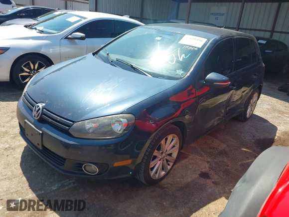✅ 2012 Volkswagen Golf TDI • VIN: WVWDM7AJ5CW213811 • Lot: 43108496. Wystawiony na IAAI z przebiegiem 121 759 mil. Bezpłatny archiwum sprzedaży aukcyjnych z USA i szczegółowy raport historii pojazdu na DreamBid. Zdjęcie 2.