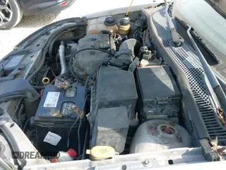 ✅ 2003 Ford Focus LX • VIN: 1FAFP33P23W102648 • Lot: 43191540. Wystawiony na IAAI z przebiegiem 191 481 mil. Bezpłatny archiwum sprzedaży aukcyjnych z USA i szczegółowy raport historii pojazdu na DreamBid. Zdjęcie 13.