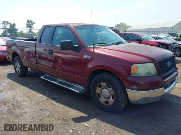 ✅ 2004 Ford F-150 XL • VIN: 1FTVX12524NB06748 • Лот: 42810442. Опубліковано раніше на IAAI з пробігом 158 504 миль. Безкоштовний доступ до архіву аукціонних продажів зі США та докладний звіт про історію автомобіля на DreamBid. Зображення 1.