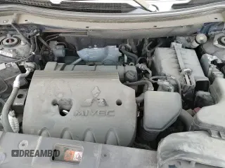 ✅ 2020 Mitsubishi Outlander SE • VIN: JA4AD3A33LZ036908 • Лот: 69132665. Опубликован ранее на Copart с пробегом 130 569 миль. Бесплатный доступ к архиву аукционных продаж из США и подробный отчёт об истории автомобиля на DreamBid. Изображение 16.