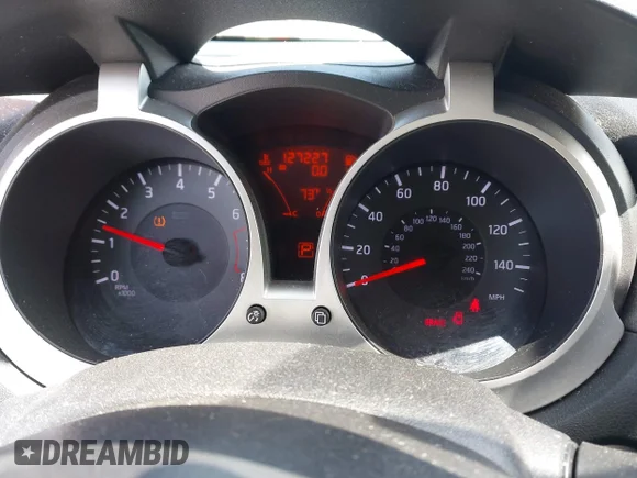 ✅ 2014 Nissan Juke S • VIN: JN8AF5MRXET353946 • Lot: 44812515. Listed on IAAI with 127,227 mi. Free auction sales archive from the USA and detailed vehicle history report at DreamBid. Image 7.