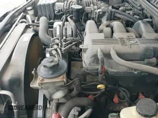 ✅ 2004 Ford Explorer XLT • VIN: 1FMDU73KX4UB18210 • Lot: 42504862. Listed on IAAI with 264,644 mi. Free auction sales archive from the USA and detailed vehicle history report at DreamBid. Image 12.