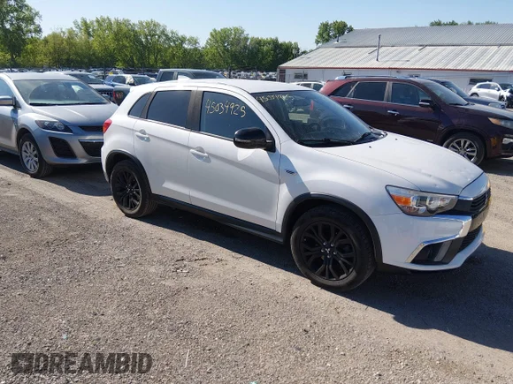 ✅ 2018 Mitsubishi Outlander ES • VIN: JA4AP3AU1JZ030294 • Лот: 45034925. Опубликован ранее на IAAI с пробегом 76 043 миль. Бесплатный доступ к архиву аукционных продаж из США и подробный отчёт об истории автомобиля на DreamBid. Изображение 1.